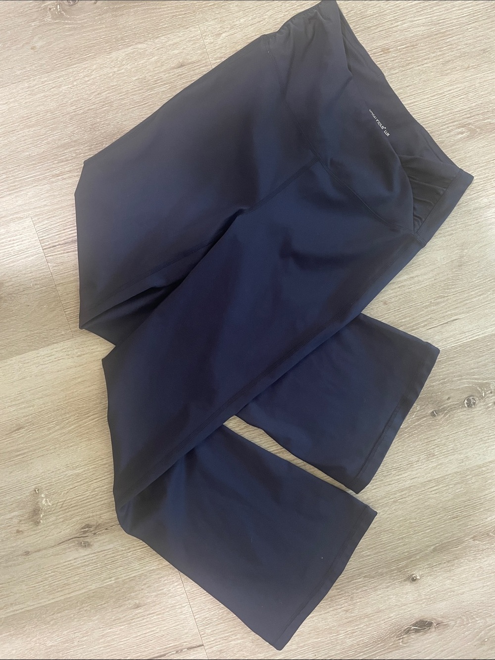 Navy High-Waist Flared Leggings | Women’s Size Medium